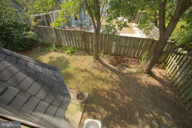 Building Photo - 13920 Lord Fairfax Pl