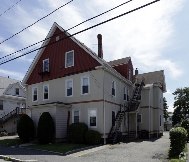 Primary Photo - 64-66 Trafford St