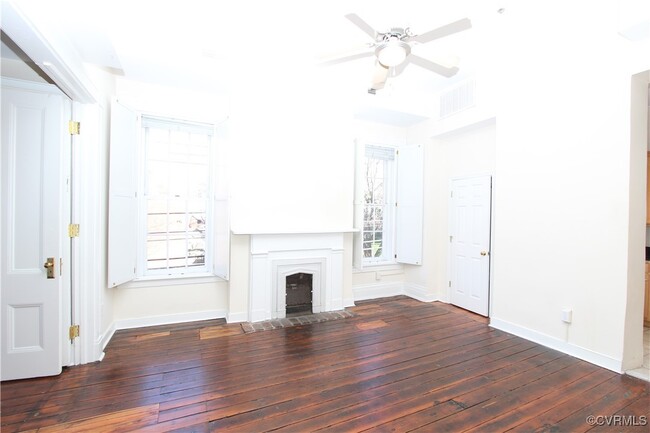 Building Photo - 219 N 19th St