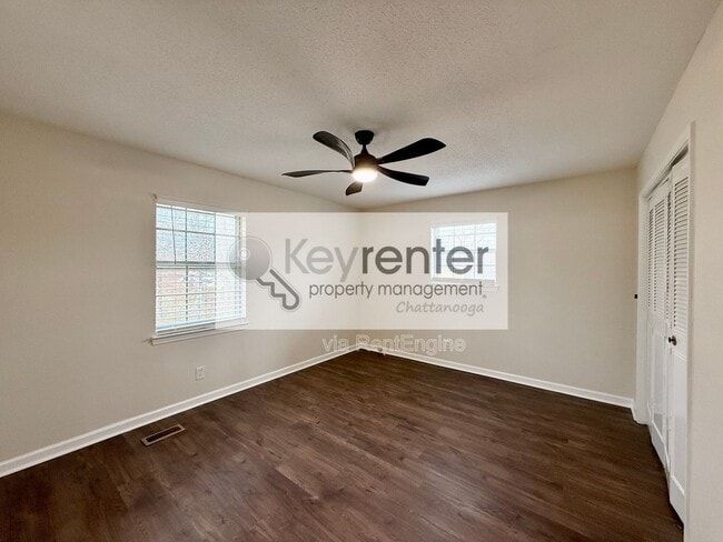 Building Photo - 8225 Cavan Cir