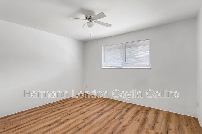 Building Photo - 11276 Liana Ln