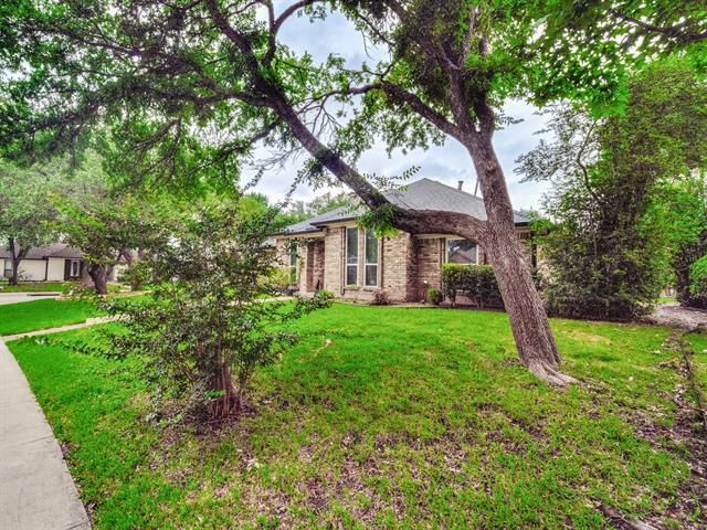Building Photo - 7315 Debbe Dr