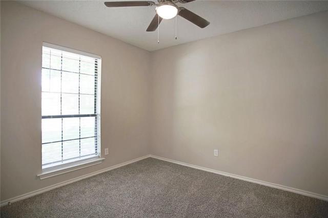 Building Photo - 2118 Falcon Ridge Dr