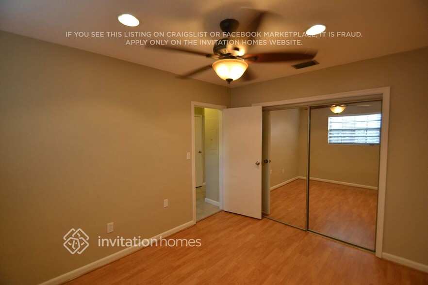 Building Photo - 8681 NW 26th St