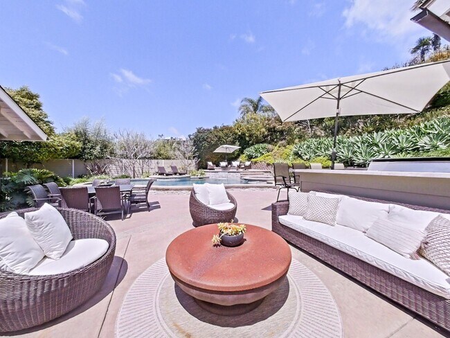 Building Photo - 33702 Calle Conejo