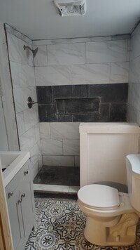 Building Photo - 223 Cansler Ave