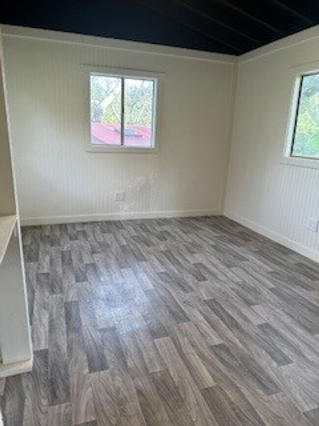 Building Photo - A Frame Country Cabin Style