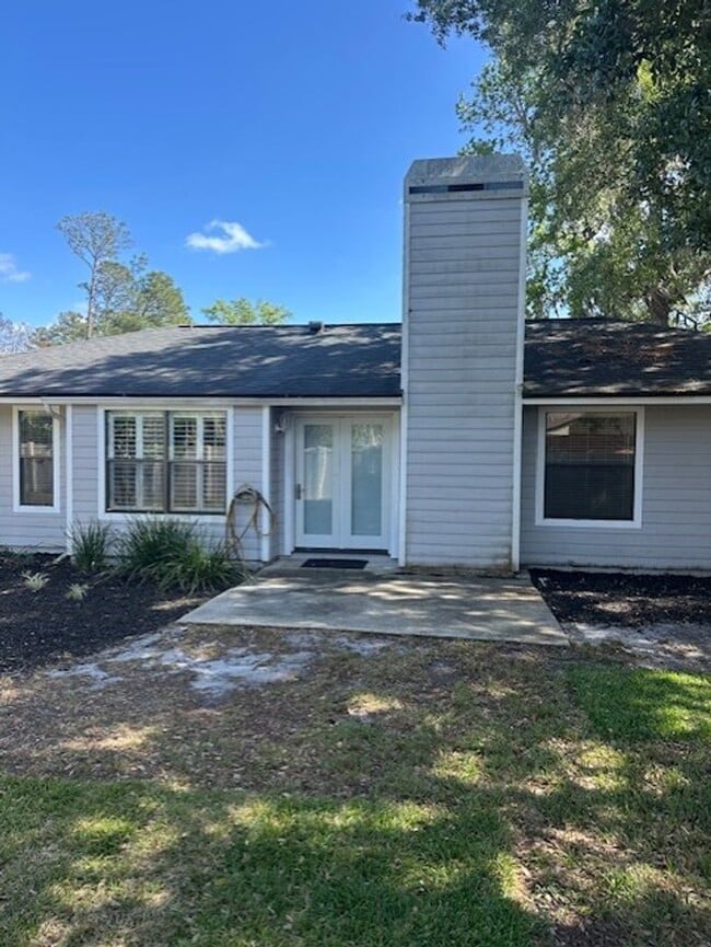 Building Photo - Beautiful Home in desirable River Gate!!!