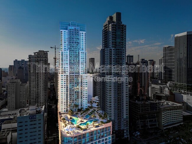 Building Photo - 253 NE 2nd St