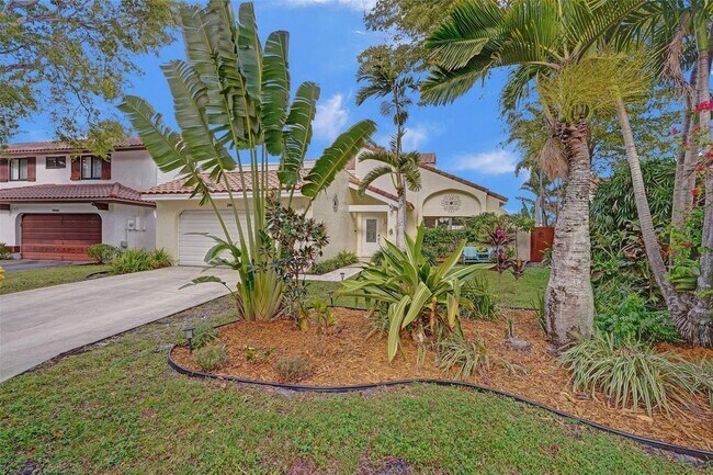 Primary Photo - 2865 Egret Way