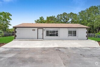 Building Photo - 20747 NW 41st Ave