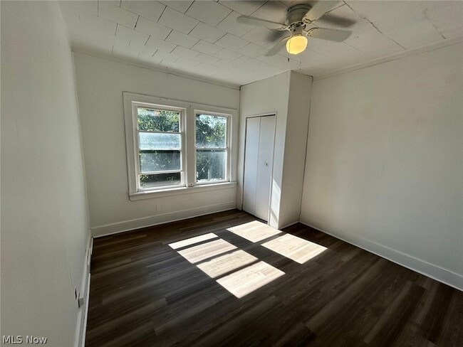 Building Photo - 2232 W 103rd St