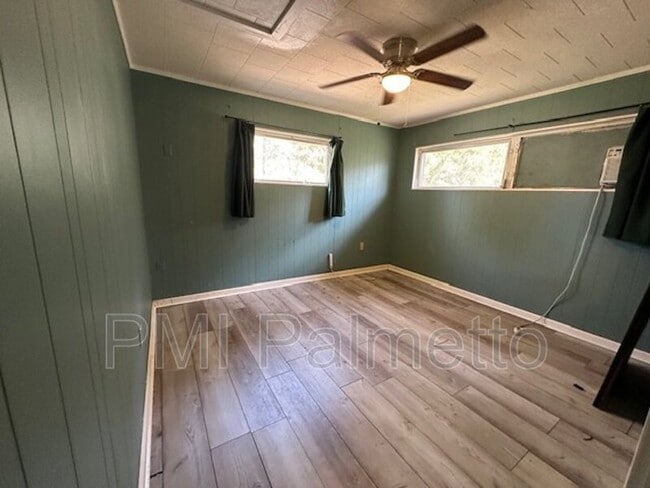 Building Photo - 1019 Trillie Ln