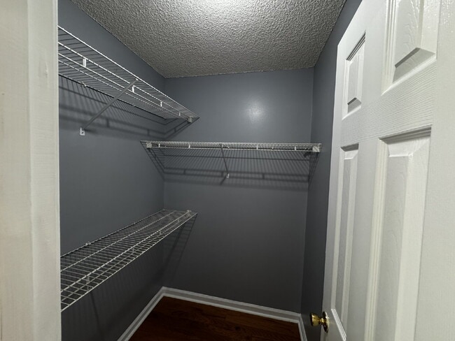 Building Photo - Home for Rent