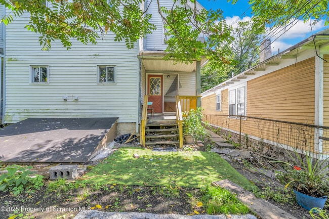 Building Photo - 514 Stipp Ct