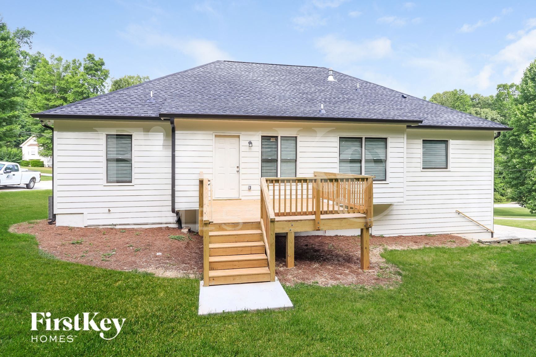 Building Photo - 321 Spring Ridge Dr