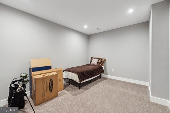 Building Photo - This meticulously cared-for residence, constructed in 2021 by Danforth Homes, presents everything...
