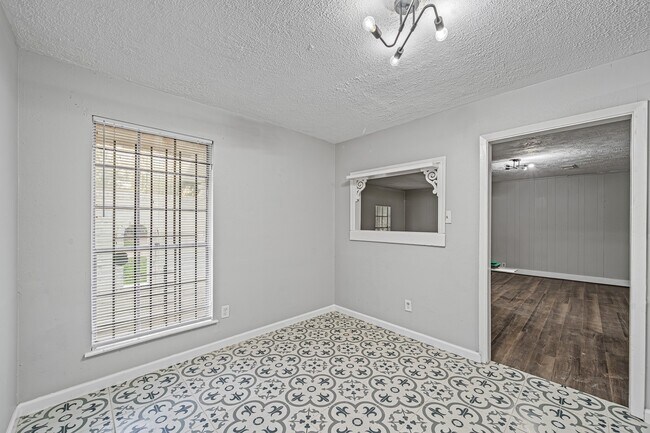 Building Photo - 8834 Brackley Ln