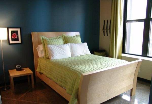 Primary Photo - 13 Albro St