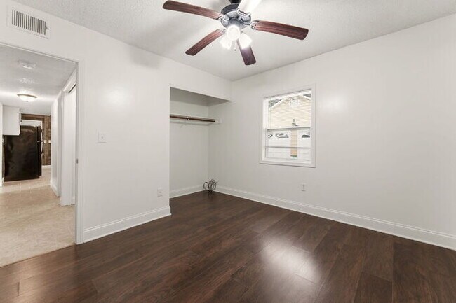 Building Photo - 4BR/2BA Piedmont Home with Flexible Layout + Detached Garage