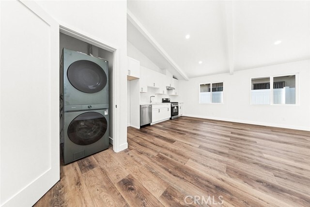 Building Photo - 13010 Hartland St