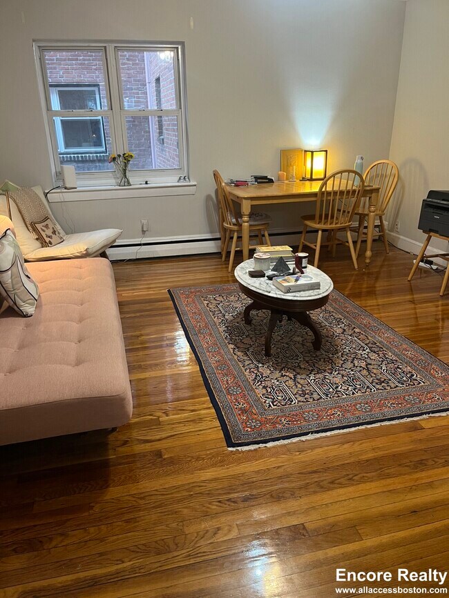 Building Photo - 67 Chiswick Rd