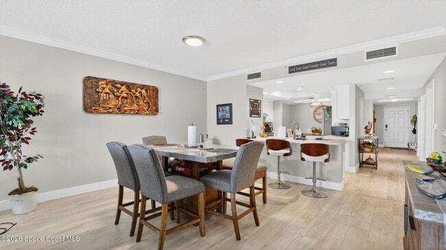 Building Photo - 3 Indian River Ave