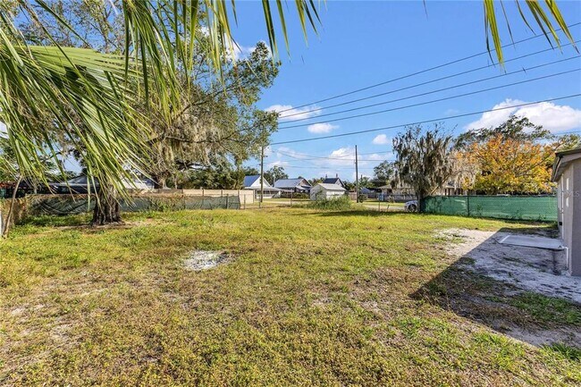 Building Photo - 1121 Illinois Ave