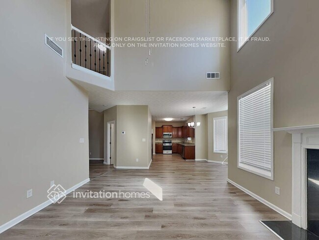 Building Photo - 110 Parkway Dr