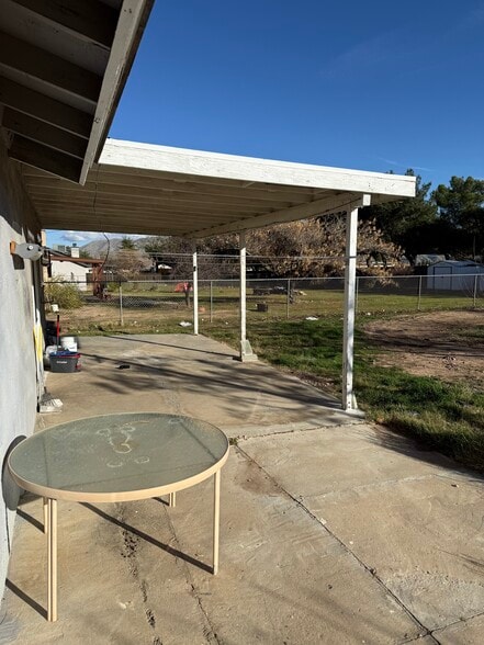 Building Photo - 17805 Bascom St