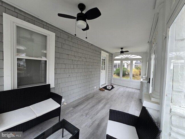 Building Photo - 530 Walnut Ave