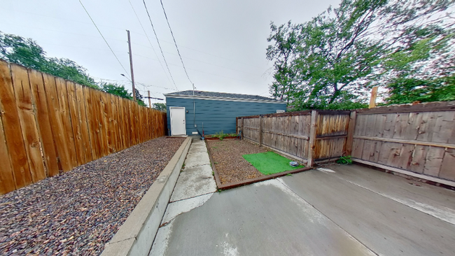 Building Photo - 1336 Osceola St