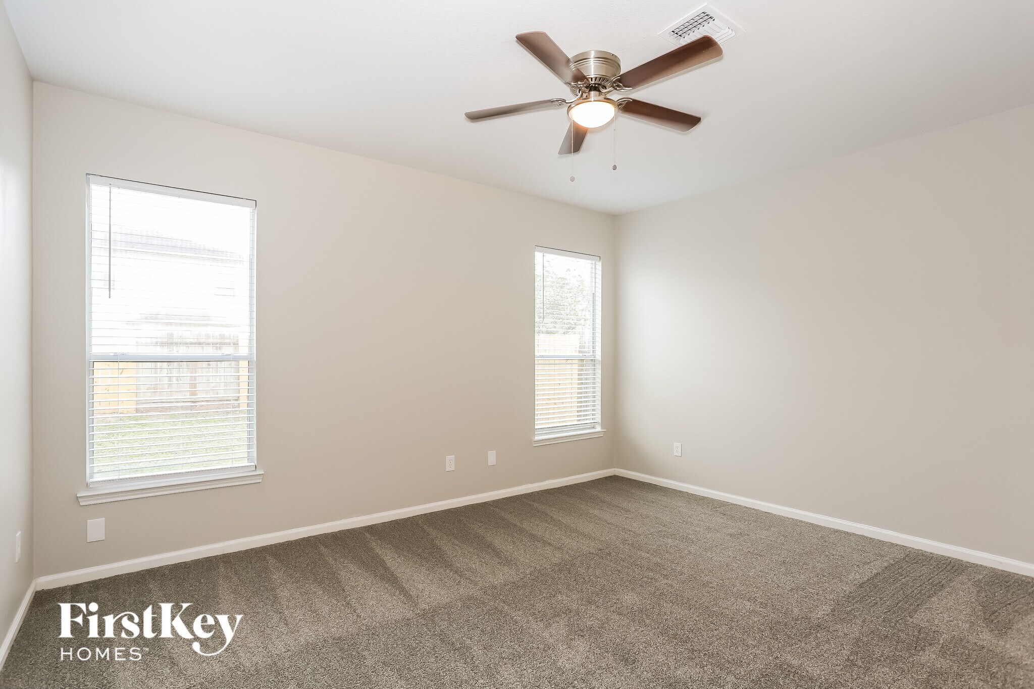 Building Photo - 3526 Paintedfern Pl