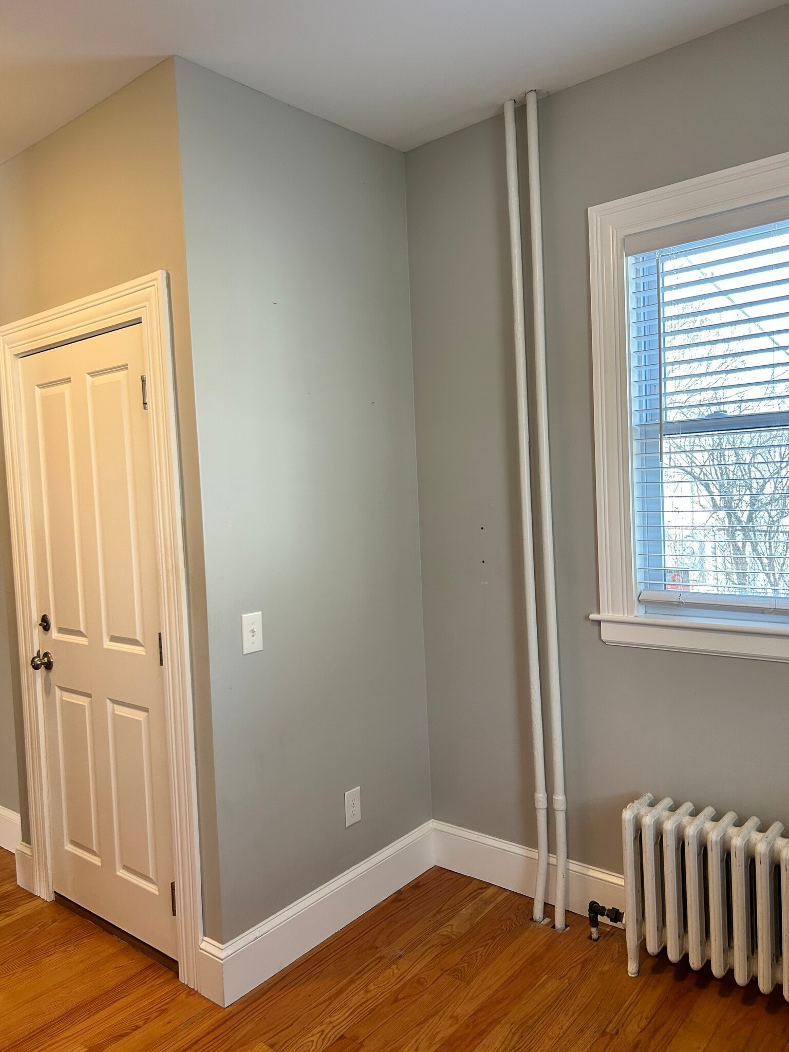 Eat-In Kitchen - 34 Channing St