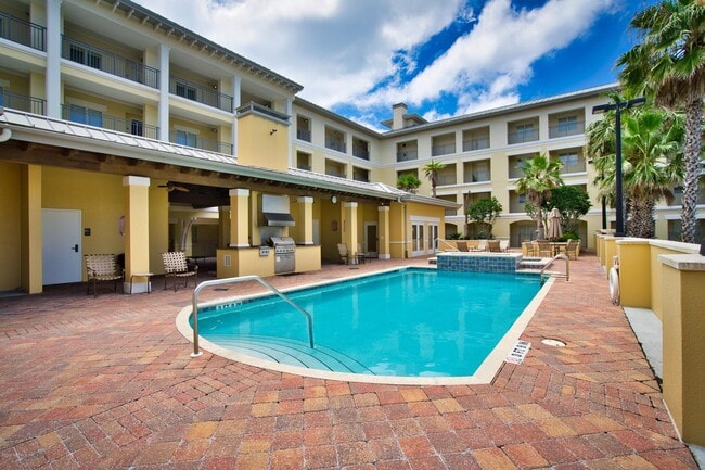 Building Photo - 525 3rd St N