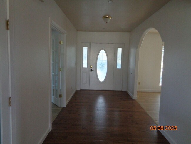 Building Photo - 5313 Elmira Rd