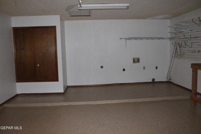 Building Photo - 3009 Lake Powell Pl