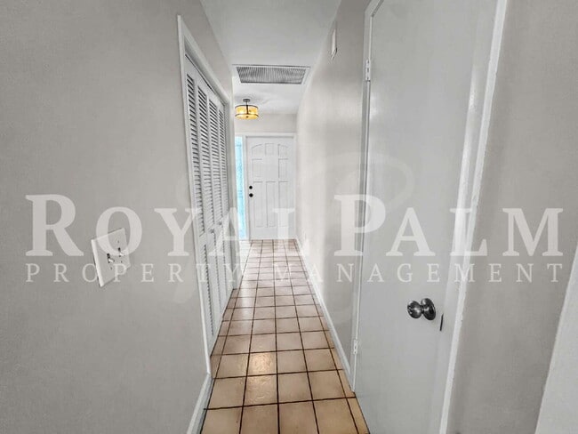 Building Photo - 3 Bed | 2 Bath Home on SE 46th Terrace – Space to Live, Room to Breathe