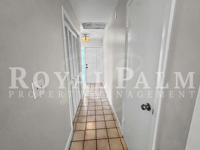 Building Photo - 3 Bed | 2 Bath Home on SE 46th Terrace – Space to Live, Room to Breathe Limited-time offer: $300 ...