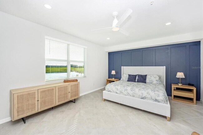Building Photo - 12640 Radiance Ct