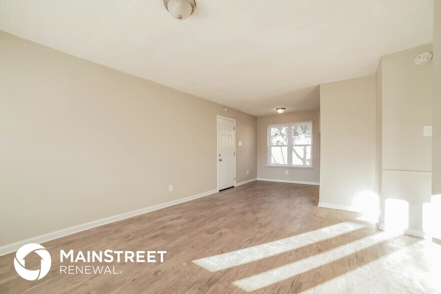 Building Photo - 6320 Valleybrook Cove