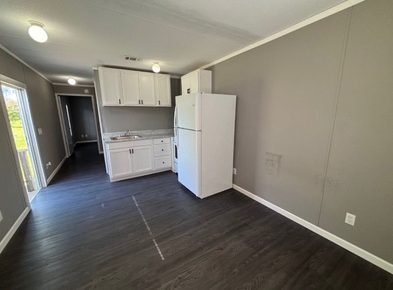 Building Photo - 2830 Mark Cir