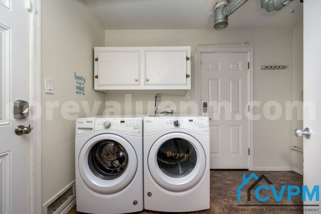 Building Photo - 2614 Kresson Pl