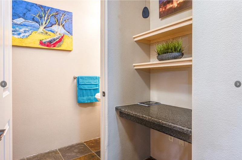 Building Photo - 1405 Vegas Verdes Dr