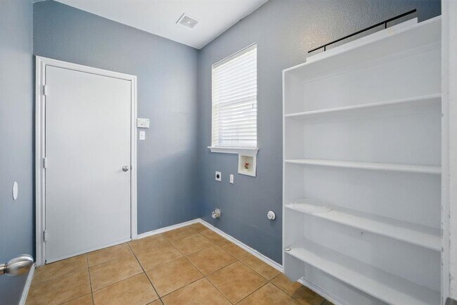 Building Photo - 12824 Basketflower Cove
