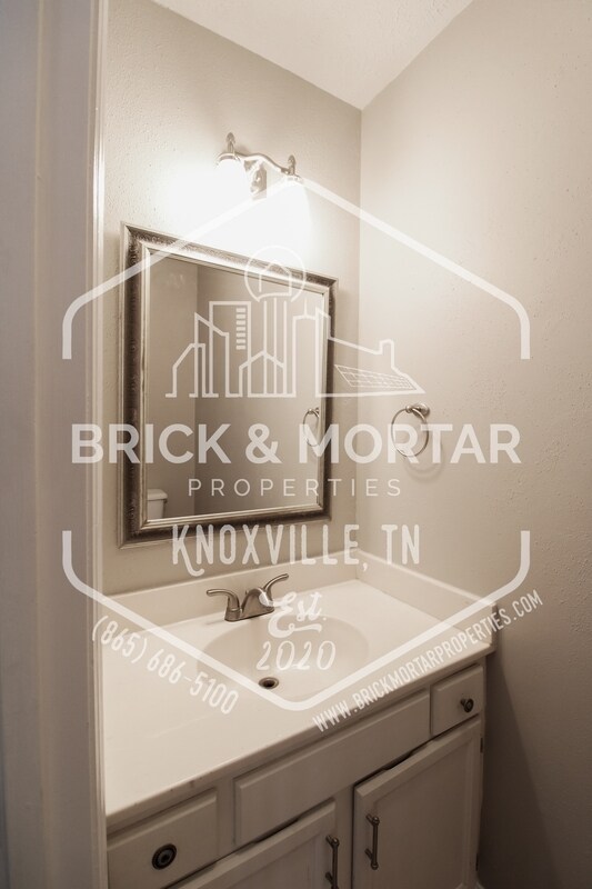 Building Photo - 4007 Heather Ct NW