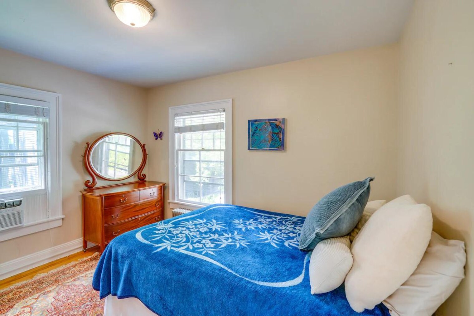 Building Photo - 136 Pomeroy Ave