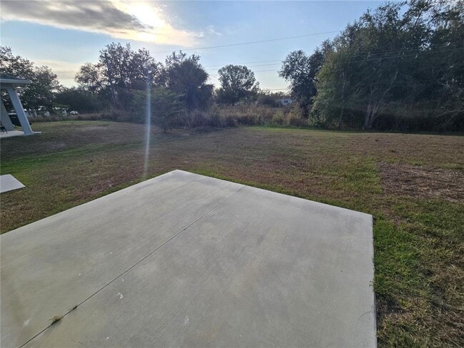 Building Photo - 29467 Peace River Shores Blvd