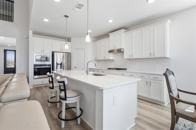 Building Photo - 2333 Bellatrix Dr