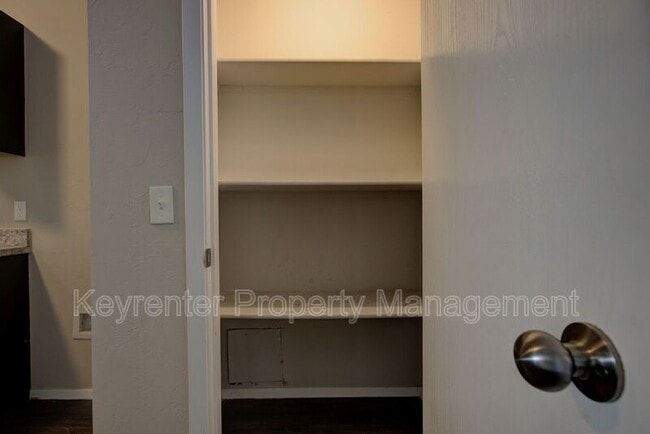 Building Photo - 7613 Lipizzan Rd